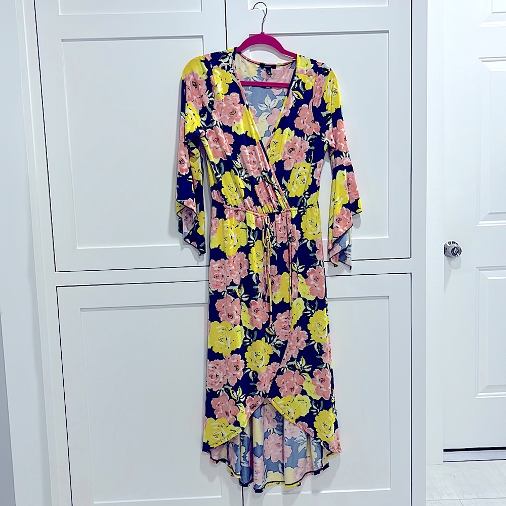 Beautiful stretchy material Dress